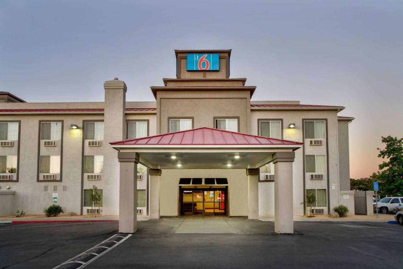 Motel 6-Hesperia, Ca - West Main Street I-15 Luaran gambar