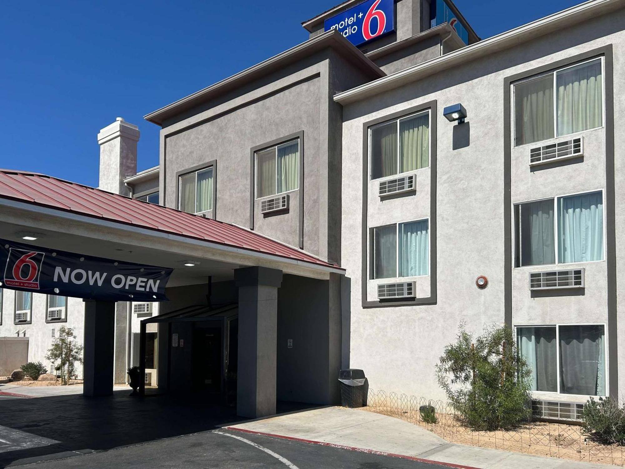 Motel 6-Hesperia, Ca - West Main Street I-15 Luaran gambar