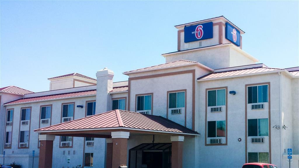 Motel 6-Hesperia, Ca - West Main Street I-15 Luaran gambar